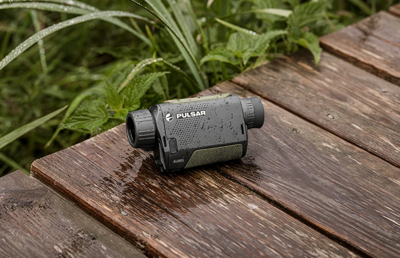 Pulsar Wildlife Alaris XQ30 Hand Held Thermal Imager