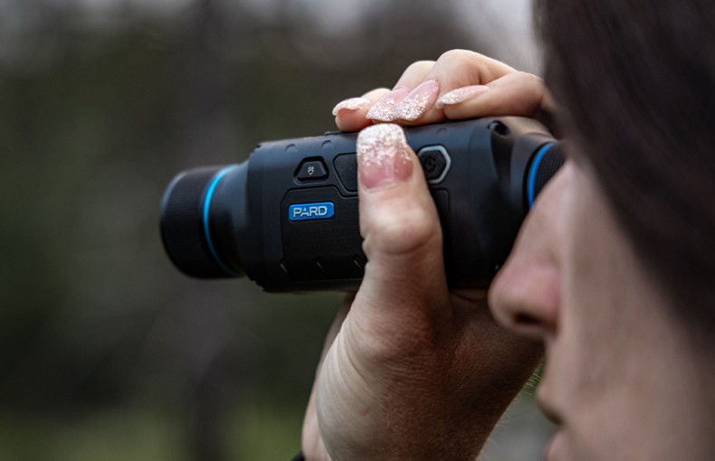 Pard Leopard 640 LRF 35mm Hand Held Thermal Imaging Camera