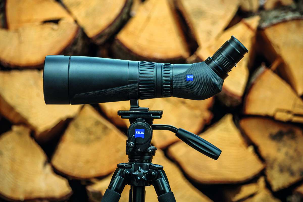 zeiss-harpia-on-tripod